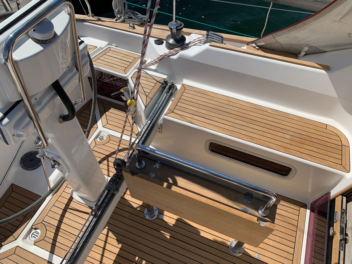 Decksalon Segelyacht Vilm 41 DS Sailing World Yachtmakler Heiligenhafen 16