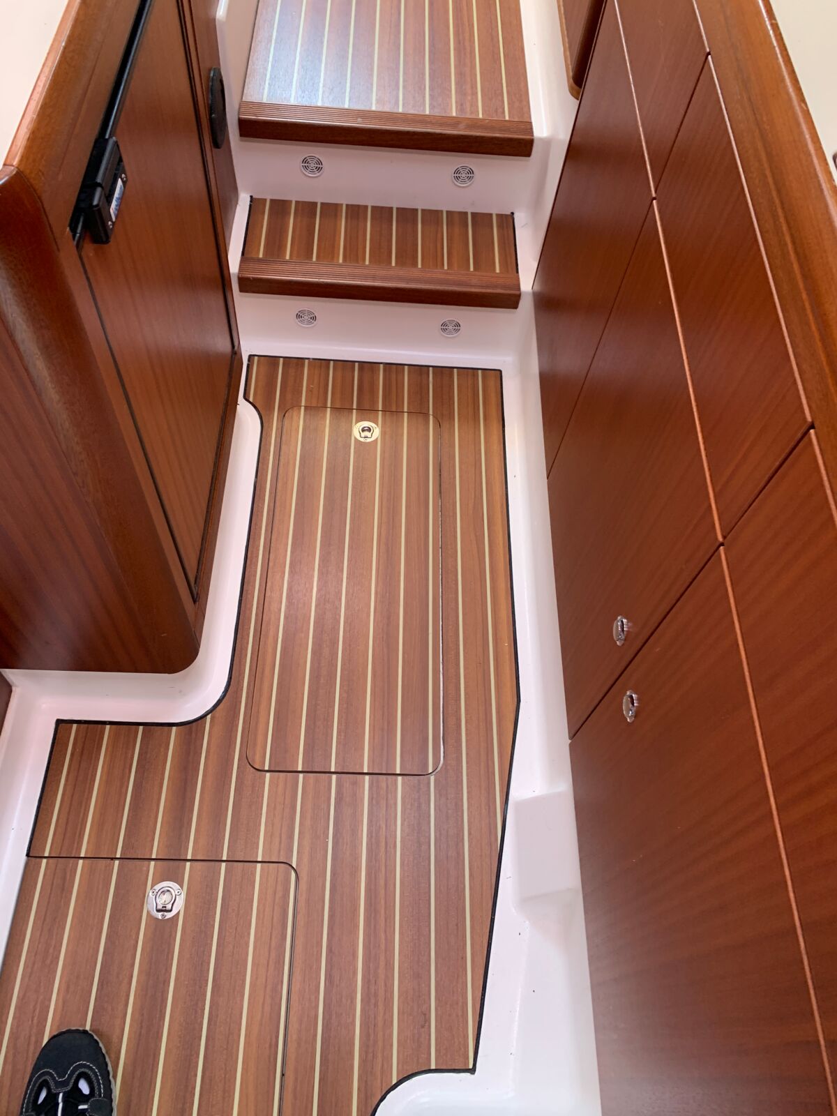 Decksalon Segelyacht Vilm 41 DS Sailing World Yachtmakler Heiligenhafen 57