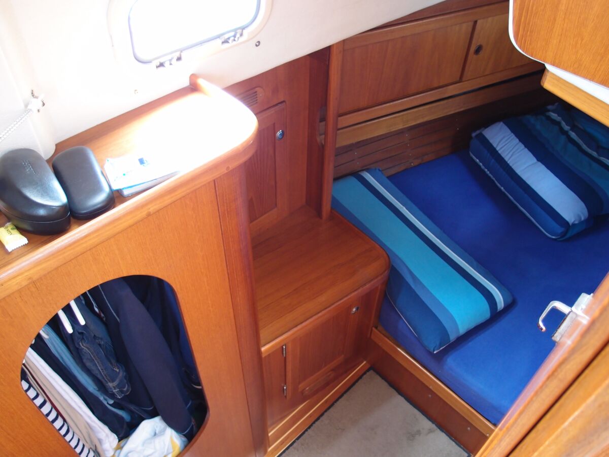 Degeroe38DS-Sailing-World-Yachtbrokers-23