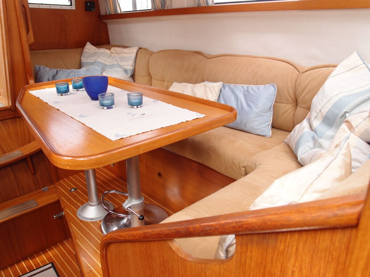 Degeroe38DS-Sailing-World-Yachtbrokers-6
