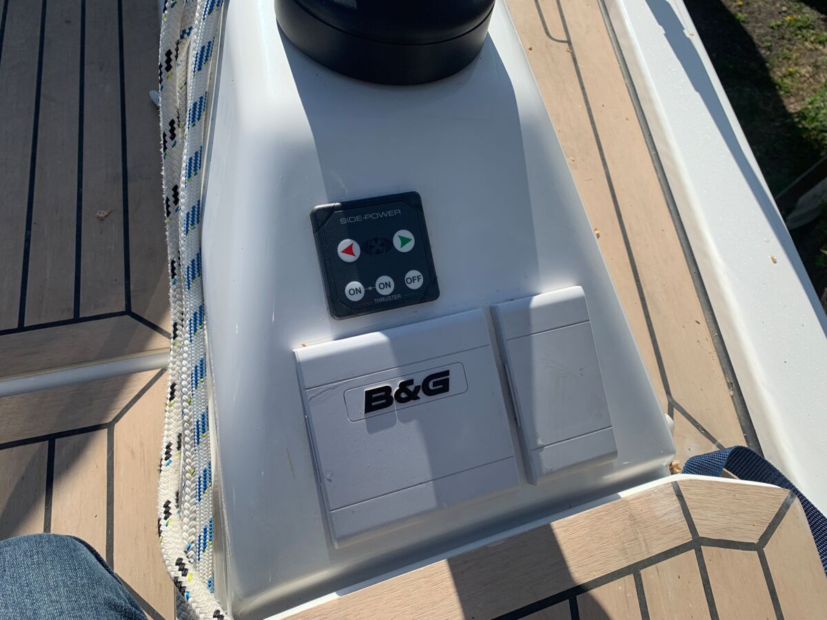 Hanse 348