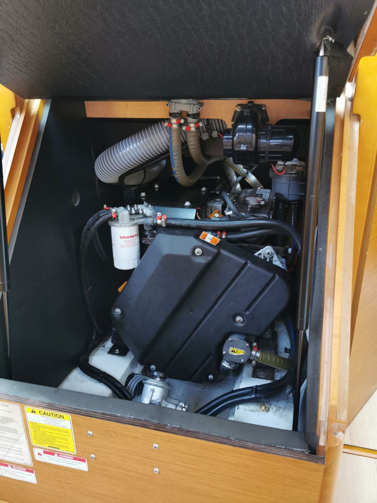 Jeanneau Sun Odyssey 449 Sailing World 19