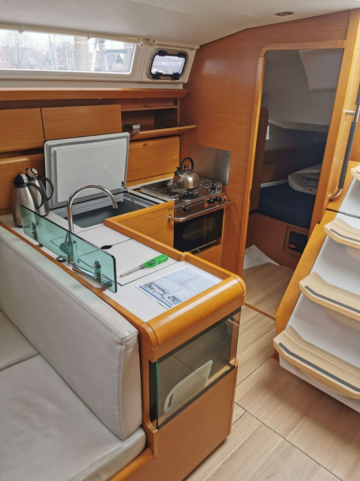 Jeanneau Sun Odyssey 449 Sailing World 8