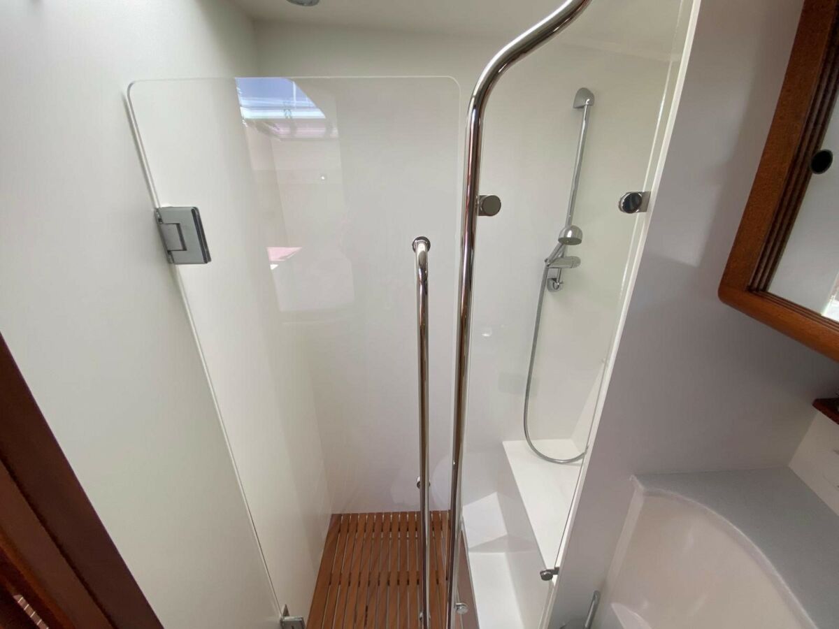 Motoryacht Nimbus 405 Coupe Sailing World Yachtbrokers 16