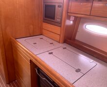 Sailing Yacht Bavaria 40 Cruiser Sailing World Yachtmakler Heiligenhafen 10