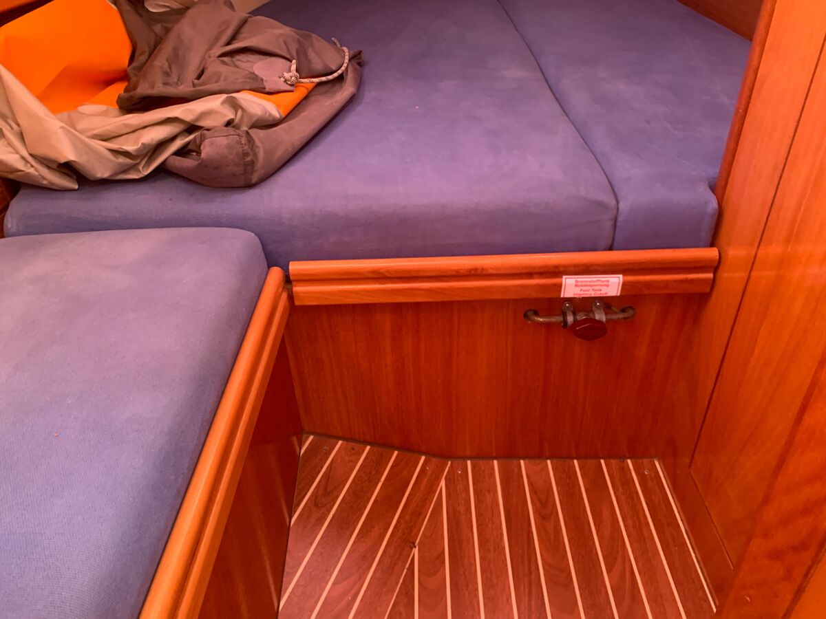 Sailing Yacht Bavaria 40 Cruiser Sailing World Yachtmakler Heiligenhafen 29