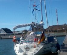 Sailing Yacht Bavaria 42 Sailing World Yachtbrokers 7