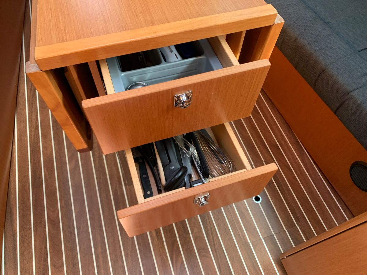 Sailing Yacht Bavaria Cruiser 34 Sailing World Yachtbrokers Heiligenhafen 42