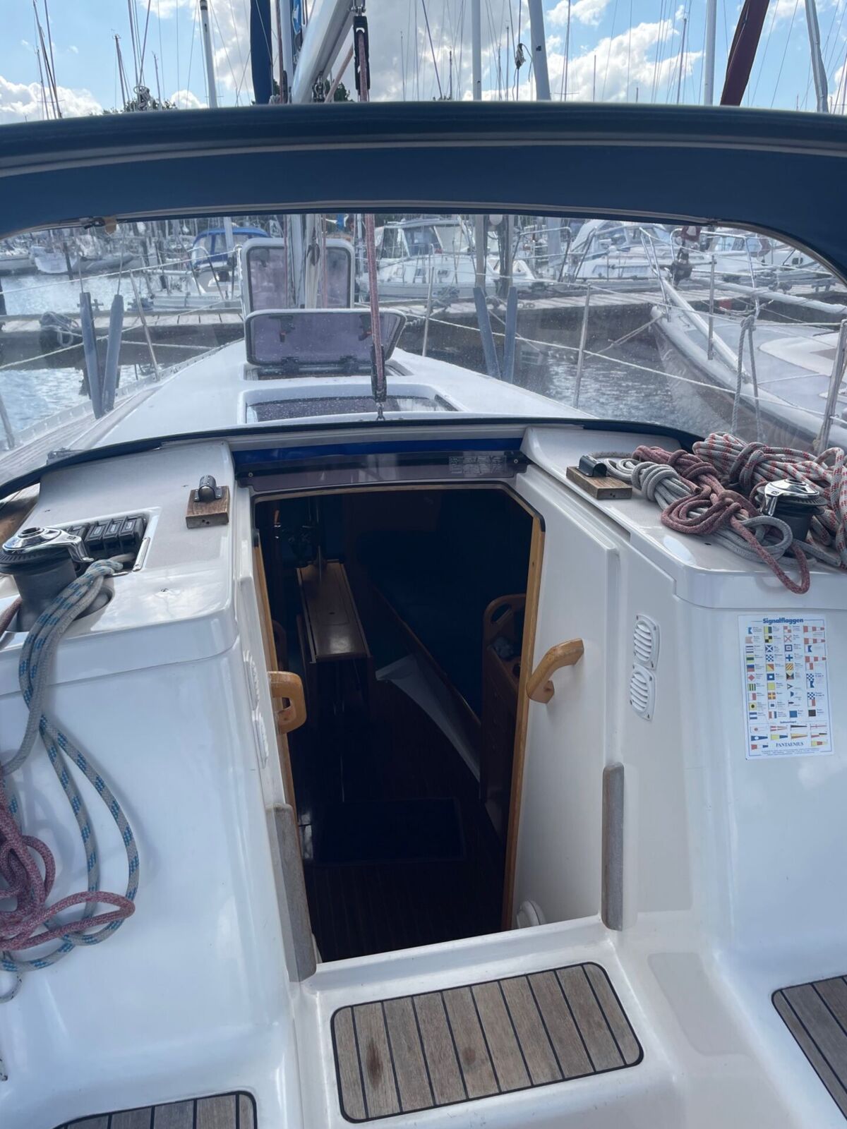 Sailing Yacht Elan 34 Sailing World Yachtmakler Heiligenhafen 10