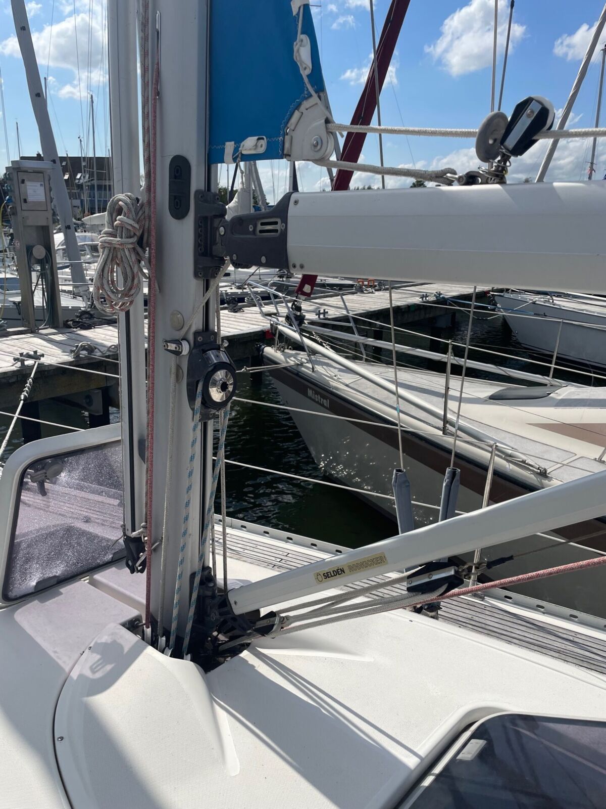 Sailing Yacht Elan 34 Sailing World Yachtmakler Heiligenhafen 9