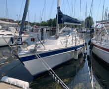 Sailing Yacht Hallberg-Rassy 34 Sailing World Yachtmakler Heiligenhafen 2