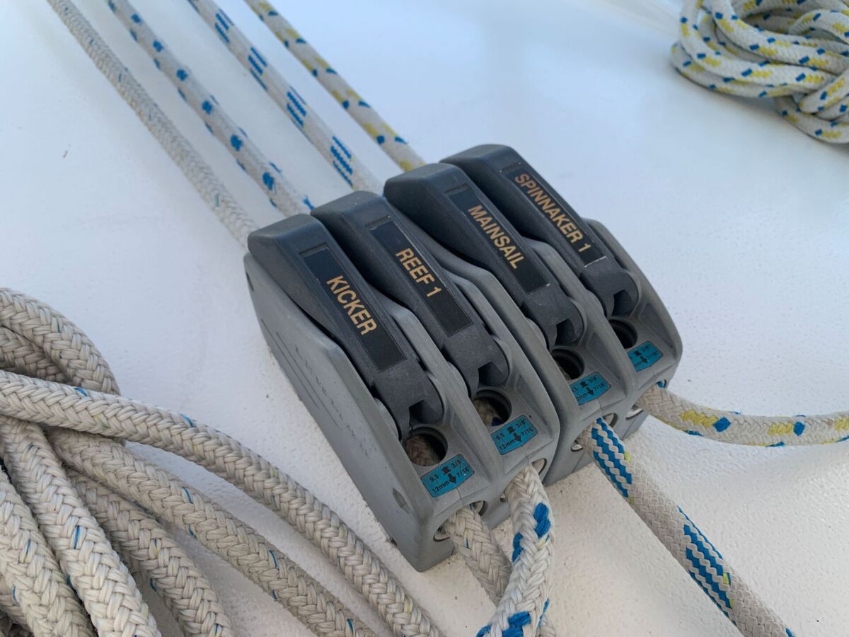 Sailing Yacht Hallberg-Rassy 34 Sailing World Yachtmakler Heiligenhafen 68