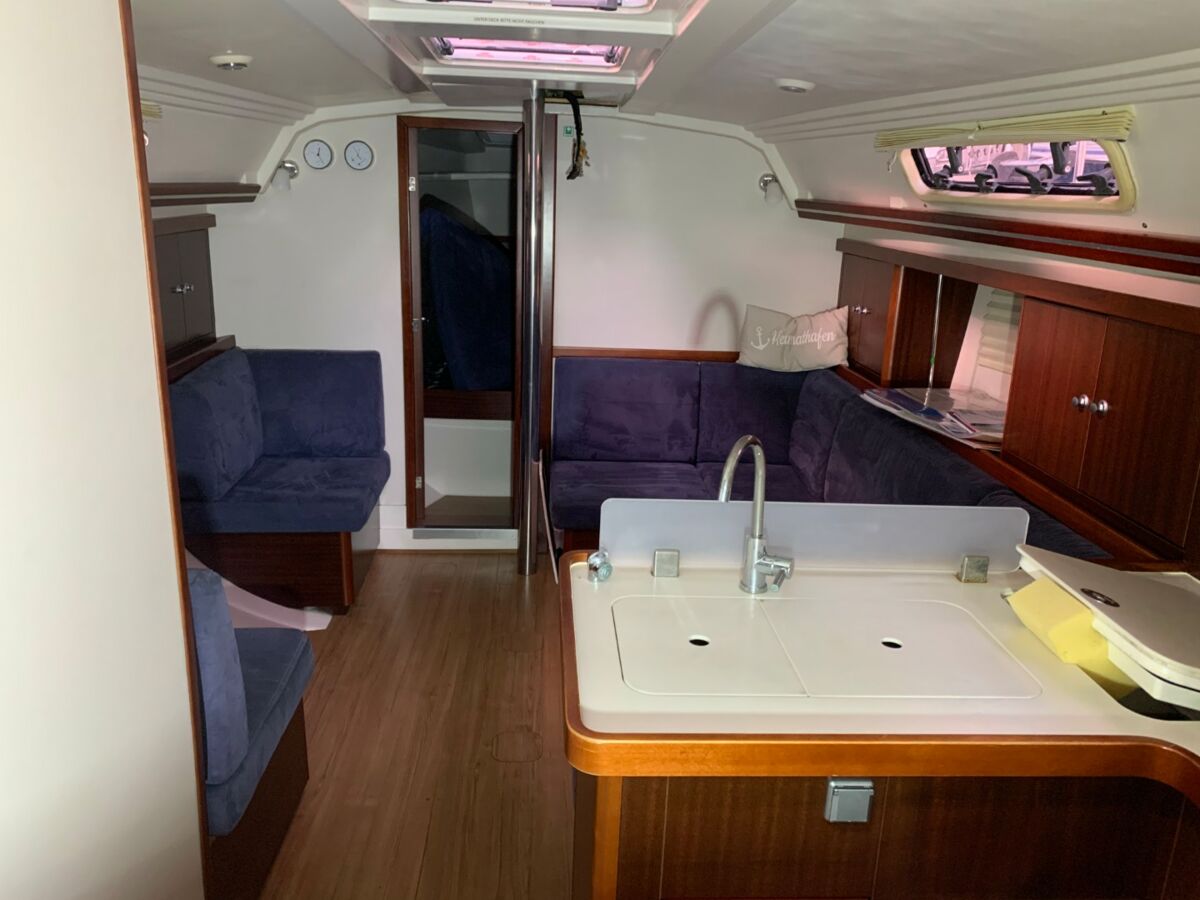 Sailing Yacht Hanse 375 Sailing World Yachtbrokes Heiligenhafen (3)