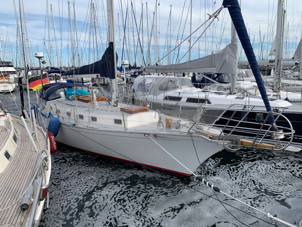 Sailing Yacht Shearwater 39 Sailing World Yachtbrokers Heiligenhafen 3