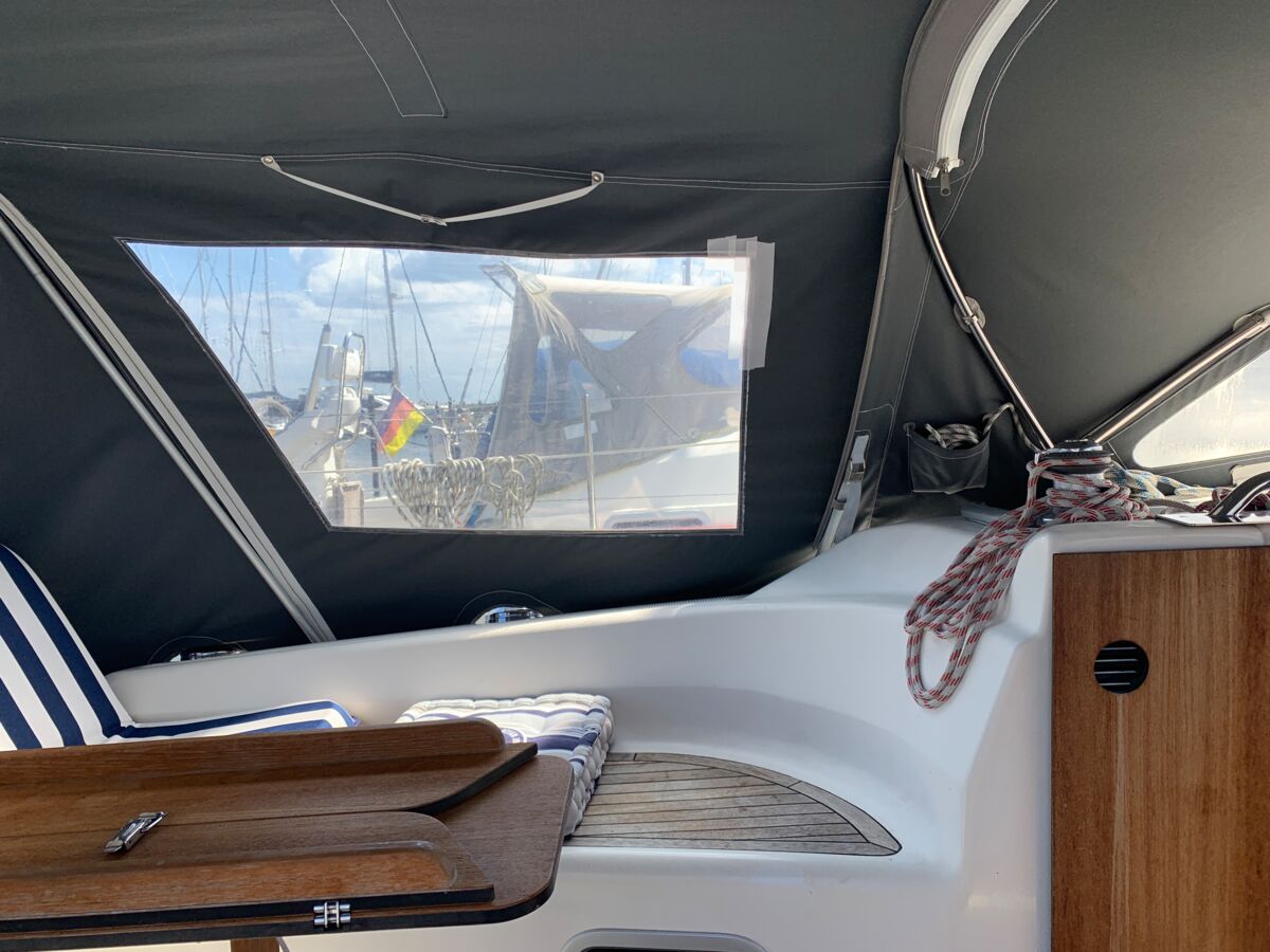 Segelyacht Bavaria 31 Cruiser Limited Edition Saling World Yachtmakler Heiligenhafen 33