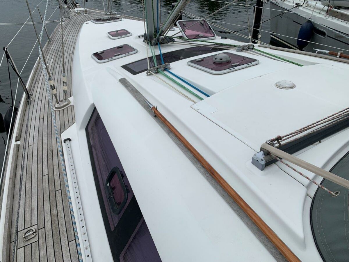 Segelyacht Beneteau Oceanis 46 Sailing World Yachtmakler 38
