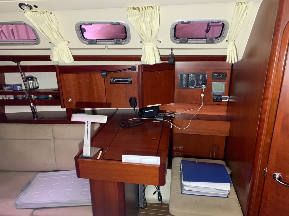 Segelyacht Dehler 36 JV Sailing World Yachtmakler Heiligenhafen 37