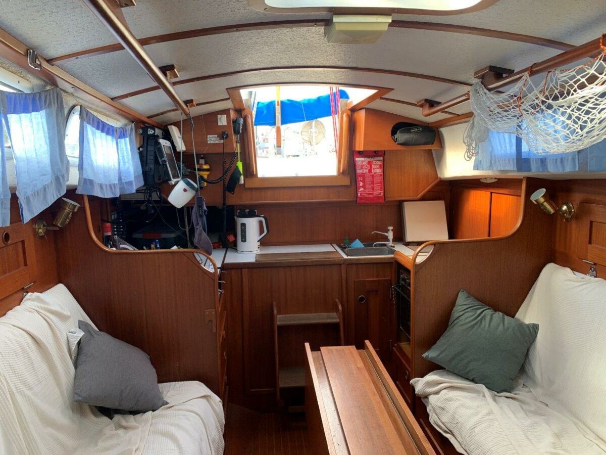 Segelyacht Hallberg-Rassy 29 Fehmarn Sailing World Yachtmakler 57