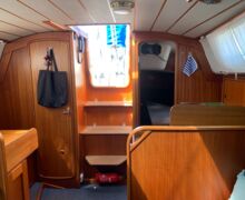Segelyacht Hallberg-Rassy 34 Sailing World Yachtbrokers 35