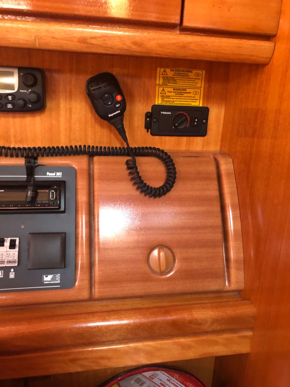 Bavaria 42-Cruiser-Gebrauchtyacht-Sailing-World-Yachtbrokers-8
