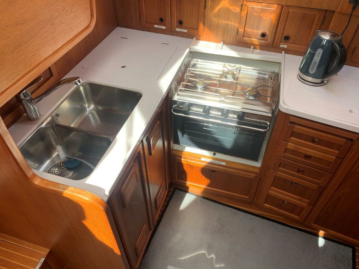 Motorsailer Nauticat 40 Ketch Sailing World Yachtbrokers 39