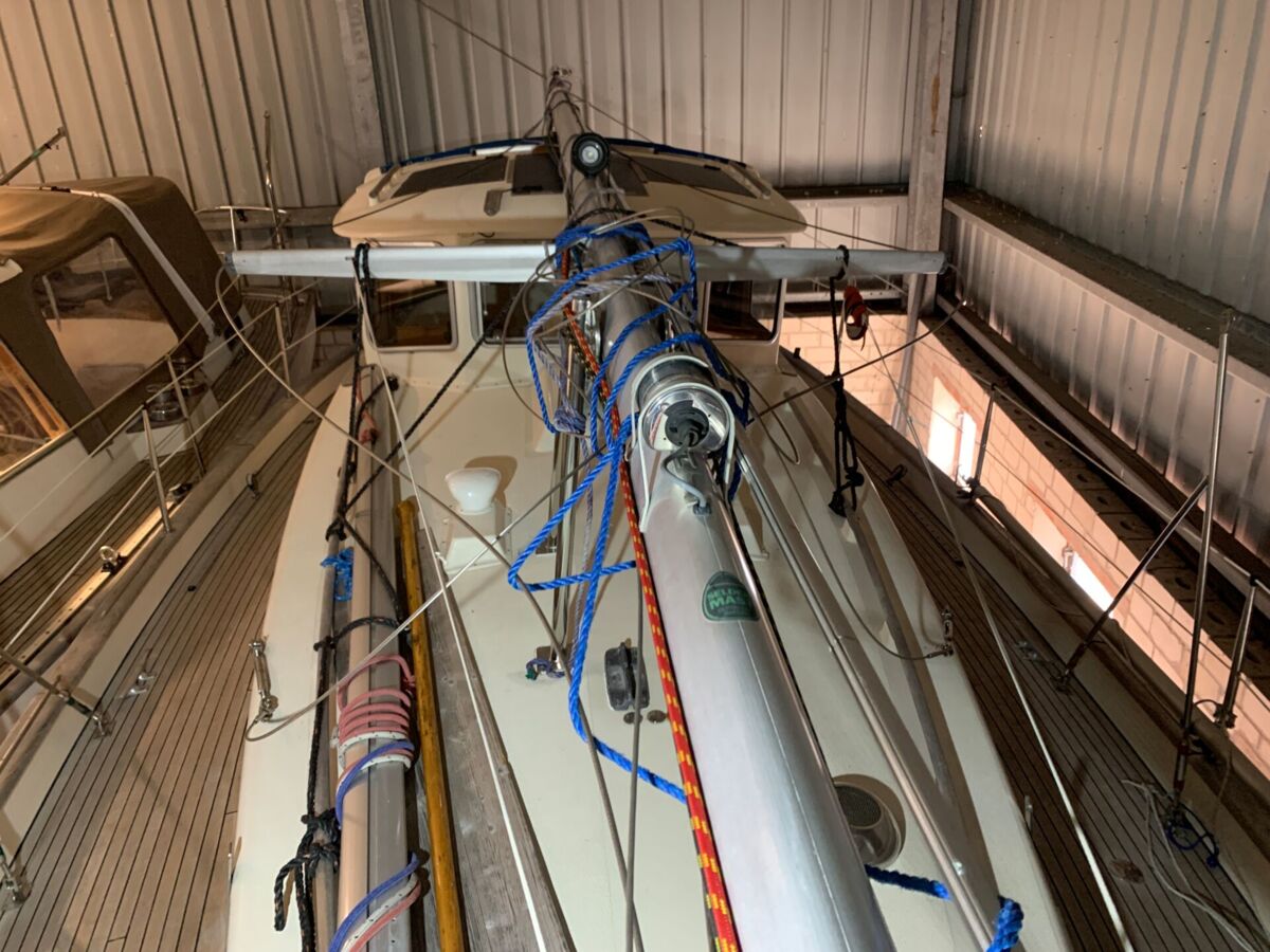 Motorsegler Hallberg-Rassy 94 Sailing World Yachtmakler 25