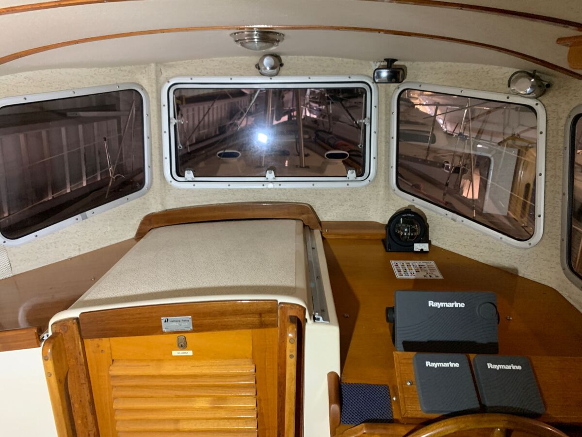 Motorsegler Hallberg-Rassy 94 Sailing World Yachtmakler 32