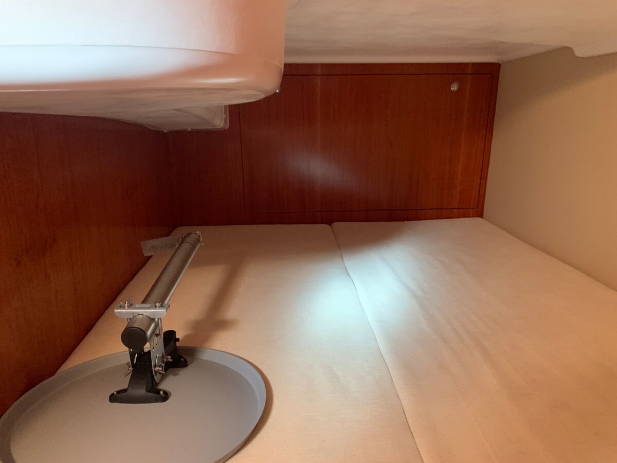 Motoryacht Bavaria 29 Sport Sailing World Yachtbrokers Heiligenhafen 21