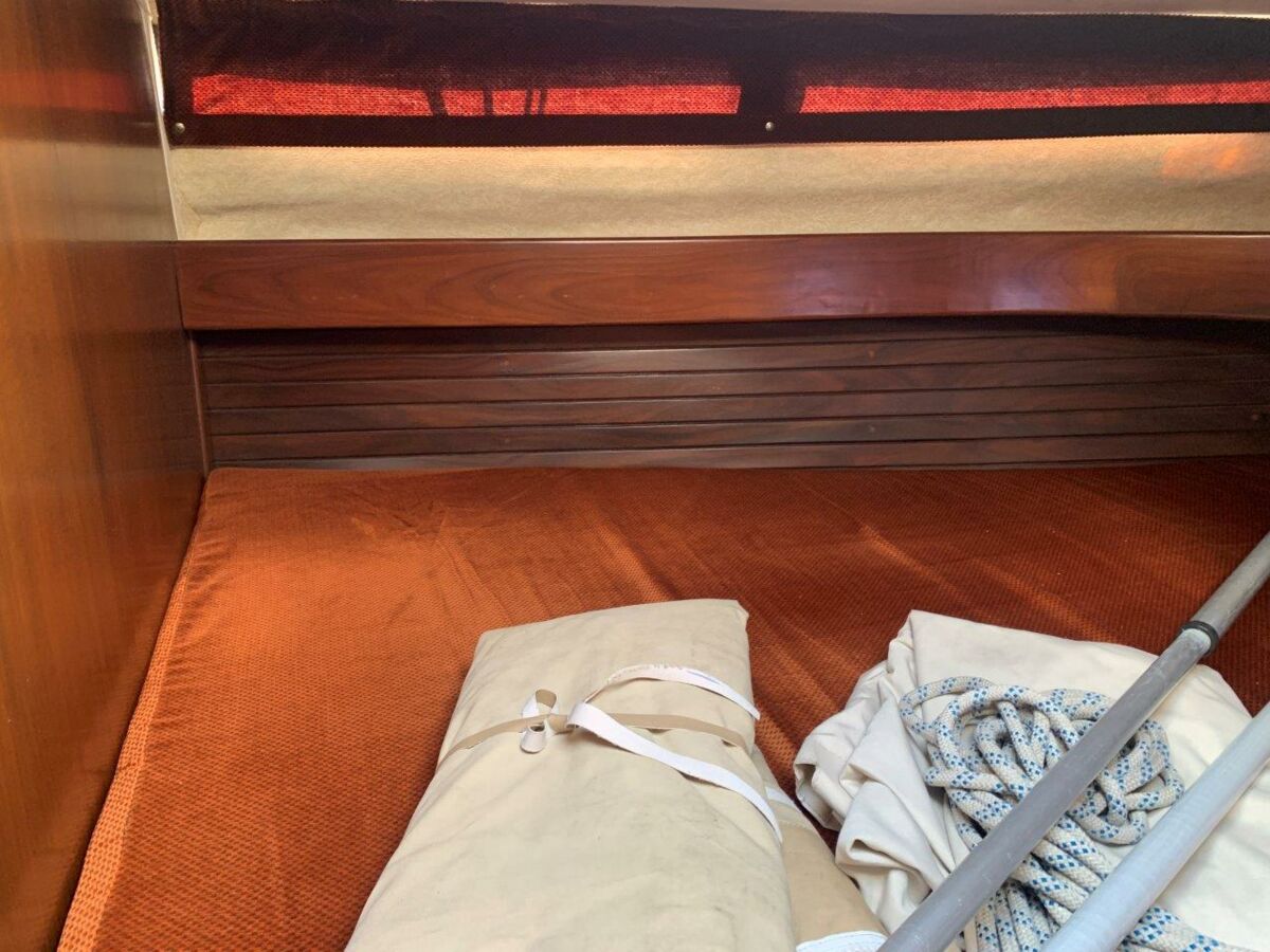 Sailing Yacht Beneteau Evasion 37 Ketch Sailing World Yachtbrokers Heiligenhafen 79