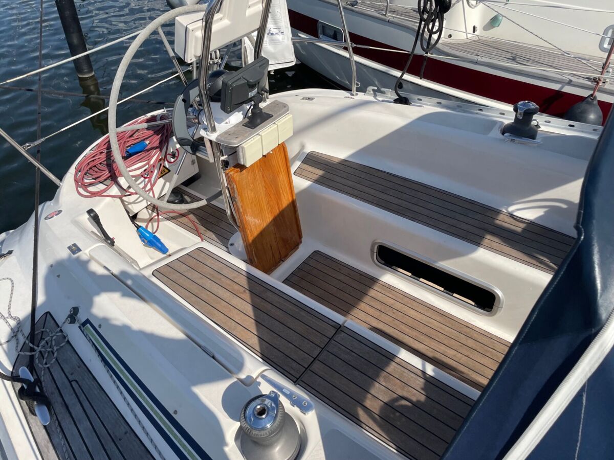 Sailing Yacht Elan 34 Sailing World Yachtmakler Heiligenhafen 6