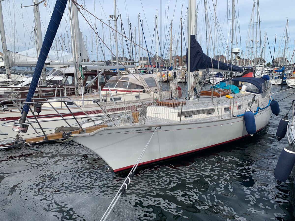 Sailing Yacht Shearwater 39 Sailing World Yachtbrokers Heiligenhafen 1