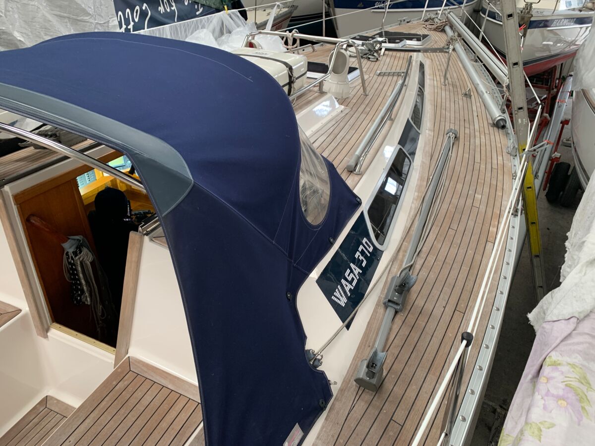 Sailing Yacht Wasa 370 Sailing World Yachtbrokers 55