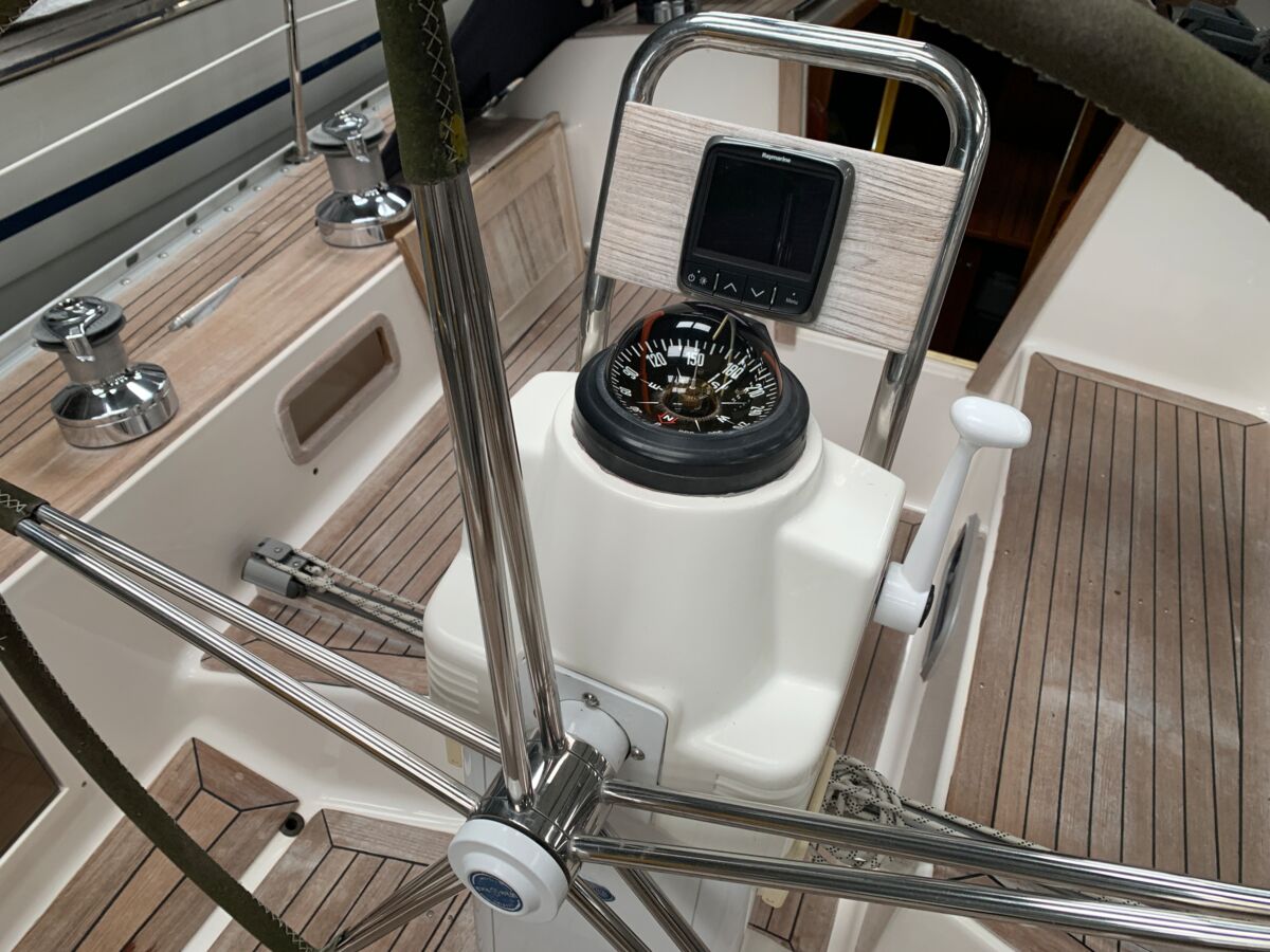 Sailing Yacht Wasa 370 Sailing World Yachtbrokers 59