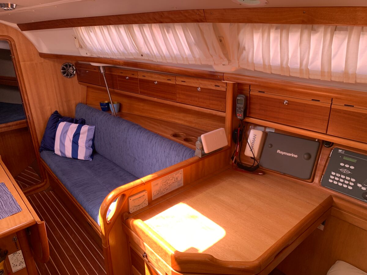 Segelyacht Bavaria 31 Cruiser Limited Edition Saling World Yachtmakler Heiligenhafen 6