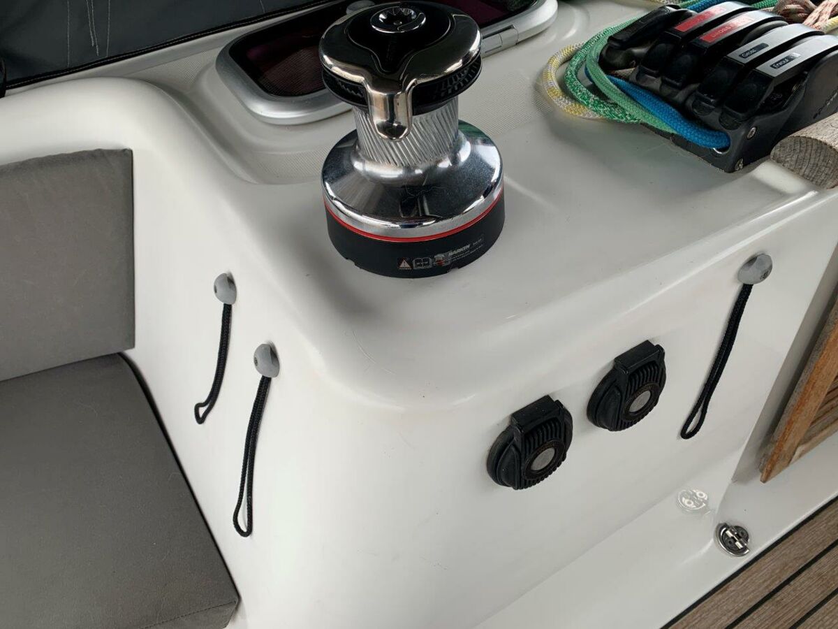 Segelyacht Beneteau Oceanis 46 Sailing World Yachtmakler 39
