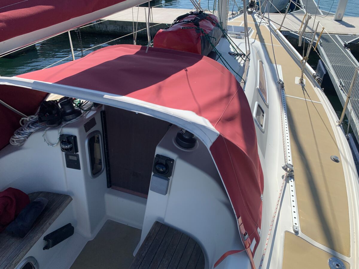 Segelyacht Dehler 34 Sailing World Yachtmakler Heiligenhafen 4