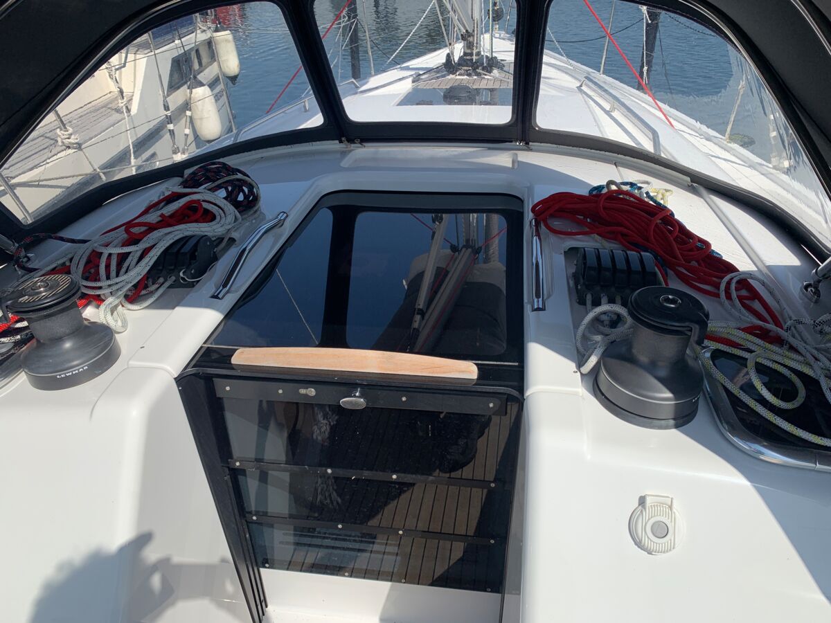 Segelyacht Dehler 38 SQ Sailingworld Yachtmakler 10-1
