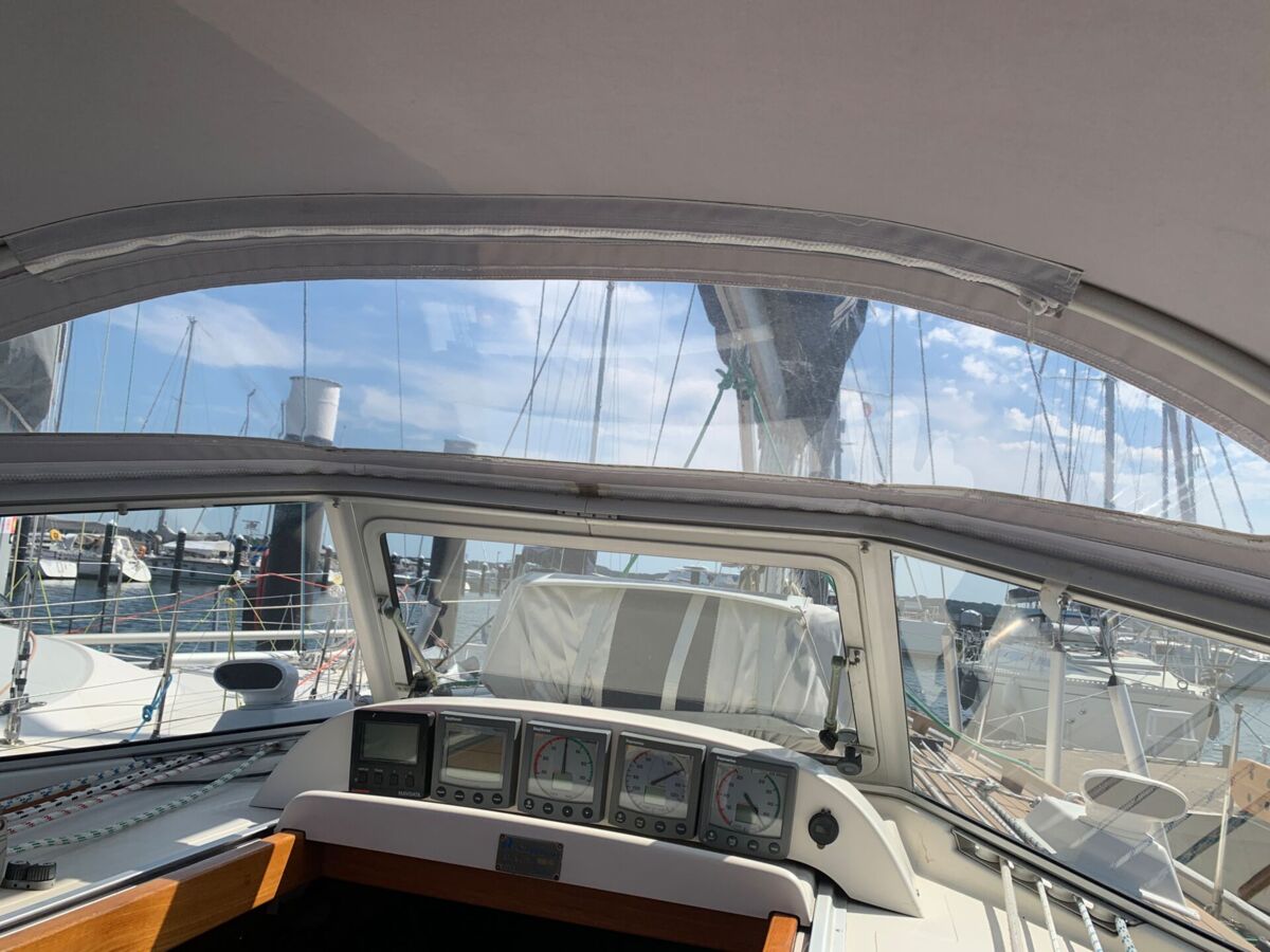 Segelyacht Hallberg-Rassy 34 Sailing World Yachtbrokers 57