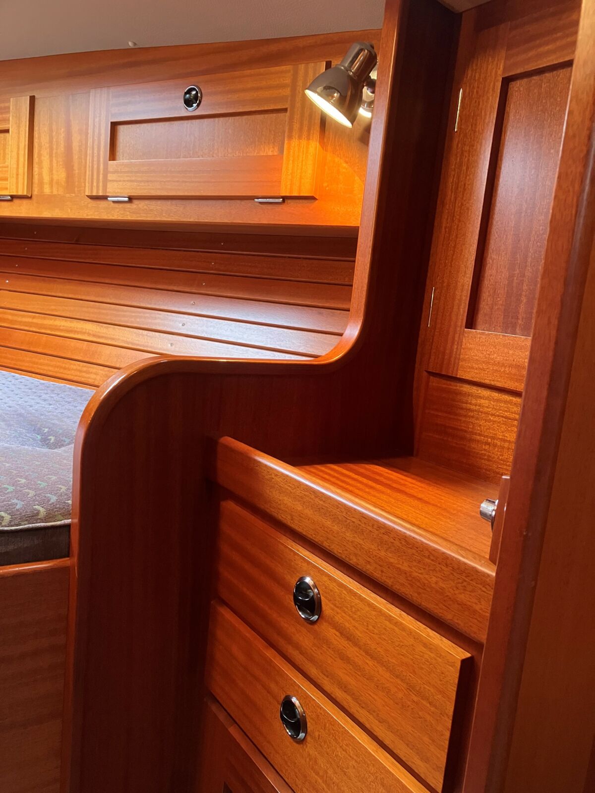 Segelyacht Hallberg-Rassy 36 MK II Sailing World Yachtmakler 19
