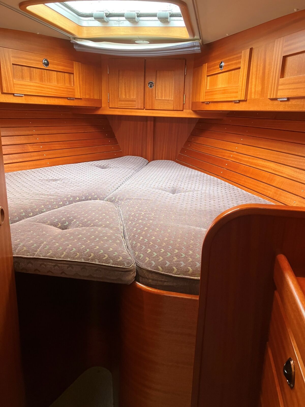 Segelyacht Hallberg-Rassy 36 MK II Sailing World Yachtmakler 20