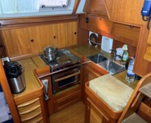 Segelyacht Hallberg-Rassy 45 Sailing World Yachtmakler   (7)