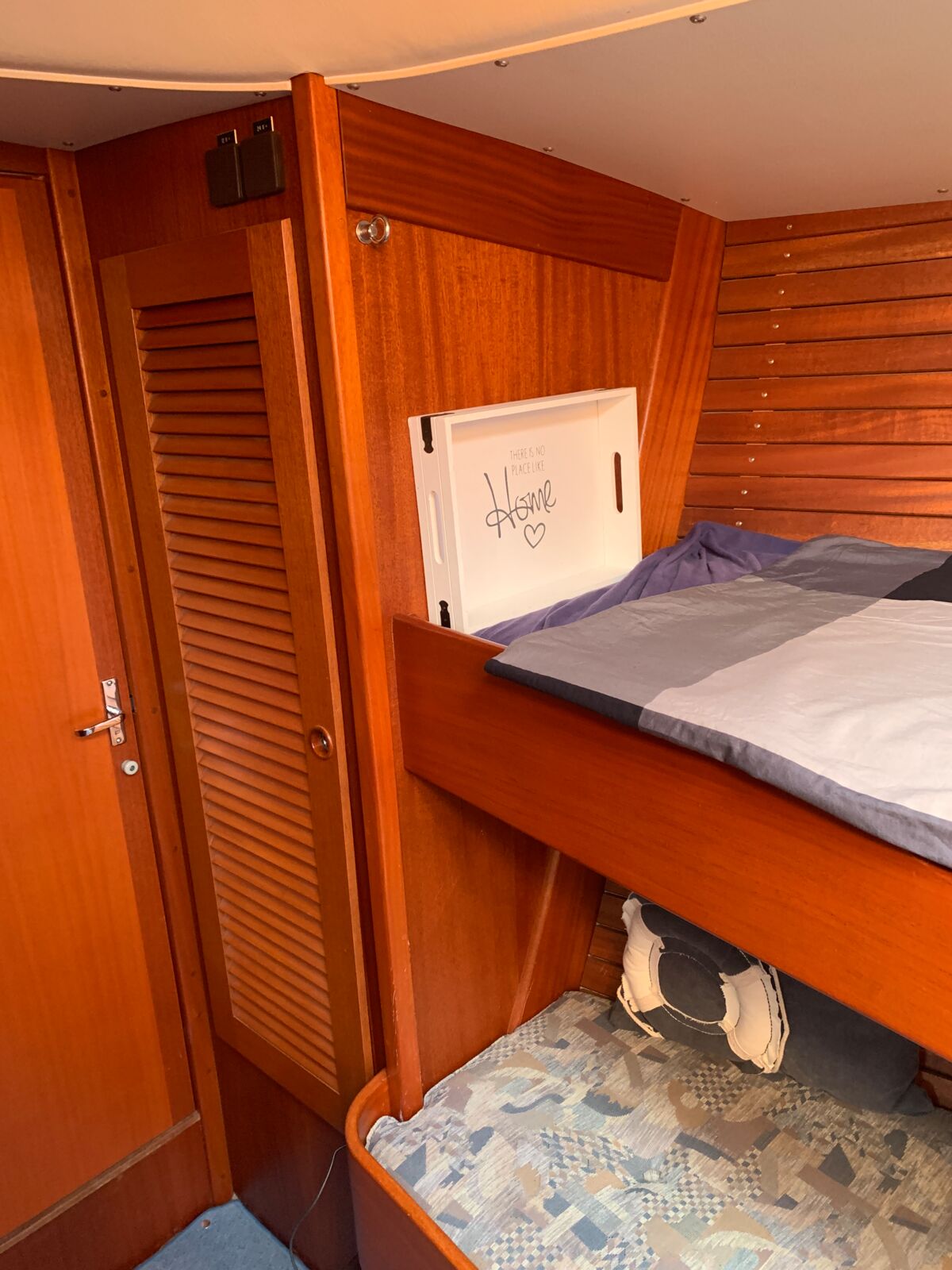 Segelyacht Hallberg-Rassy 45 Sailing World Yachtmakler Heiligenhafen 92
