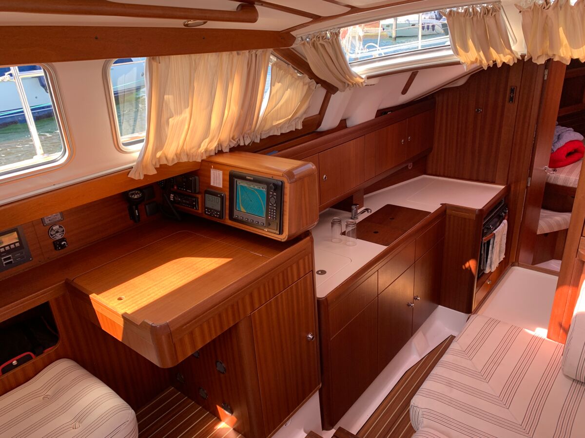 Decksalon Segelyacht Vilm 41 DS Sailing World Yachtmakler Heiligenhafen 43