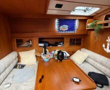 Motorsegler Nauticat 33 Sailing World Yachtmakler 27