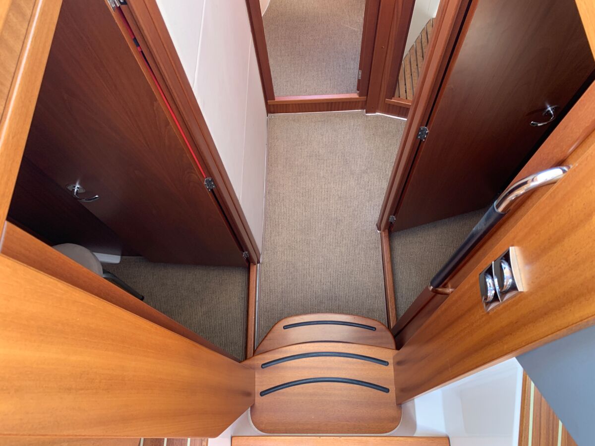 Motoryacht Nimbus 405 Coupe Sailing World Yachtmakler Heiligenhafen 26