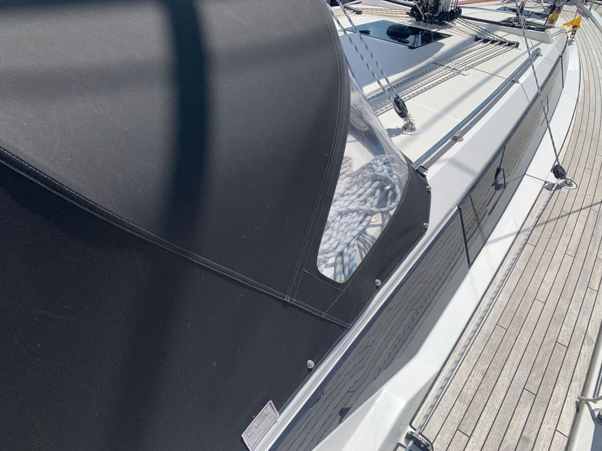 Sailing Yacht Bavaria Cruiser 38 Sailing World Yachtbrokers Heiligenhafen 28