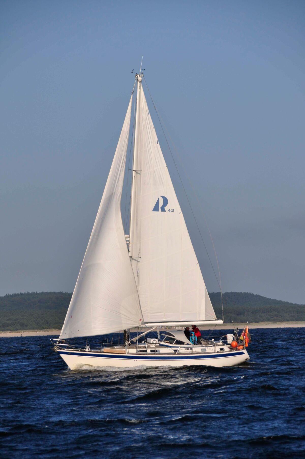 Sailing Yacht Hallberg-Rassy 42 F Sailing World Yachtbrokers Heiligenhafen 24