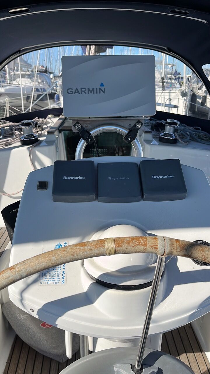 Sailing Yacht Jeanneau Sun Odyssey 37 -12
