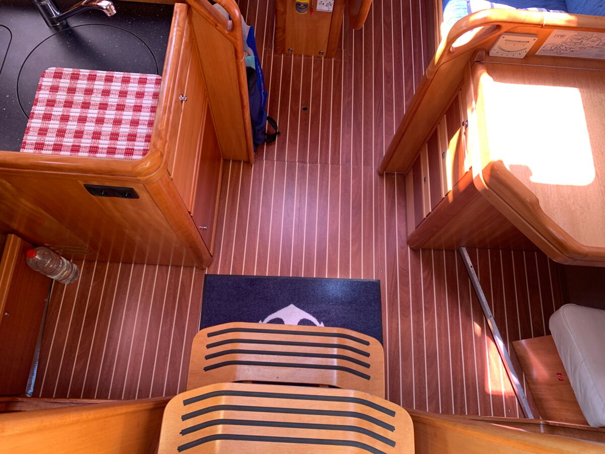 Segelyacht Bavaria 31 Cruiser Limited Edition Saling World Yachtmakler Heiligenhafen 7