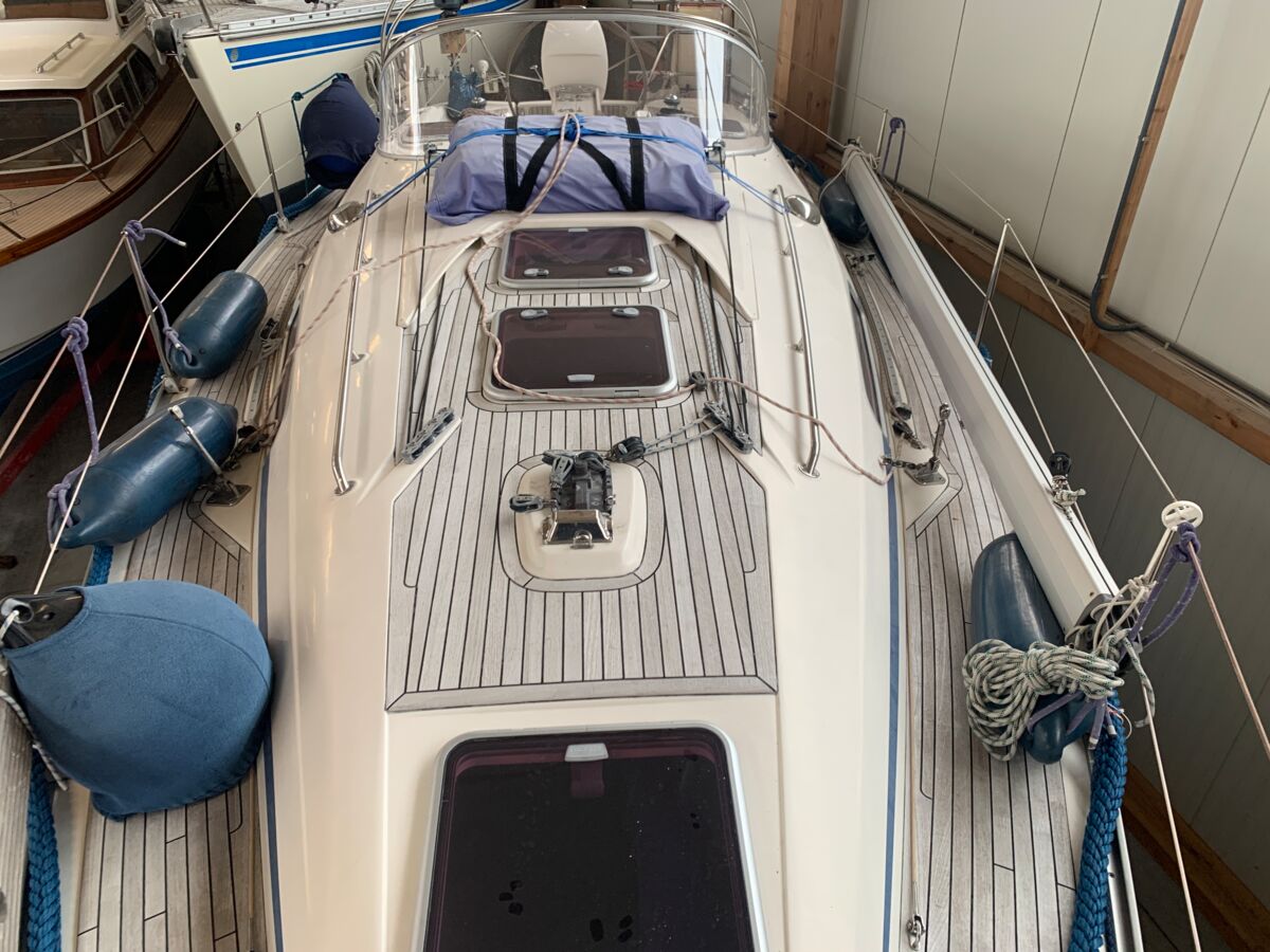 Segelyacht Bavaria 31 Cruiser Sailing World Yachtmakler 48